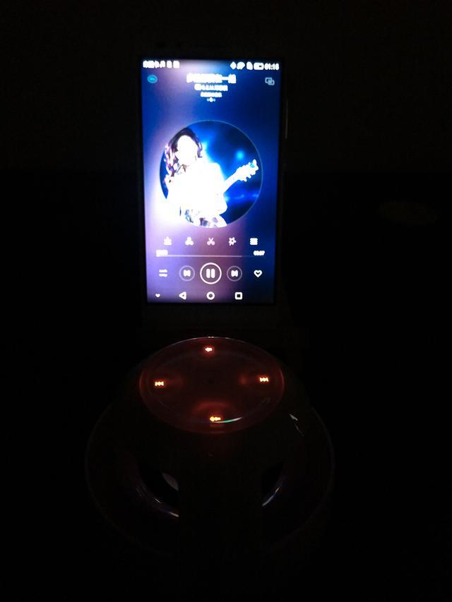 靜謐夜晚天鵝舞起，華為小天鵝無線免提藍牙音箱體驗