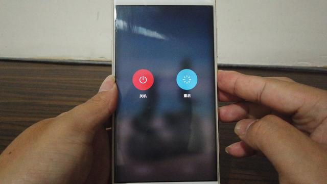 手機密碼忘記了不要慌，維修師教你解除密碼