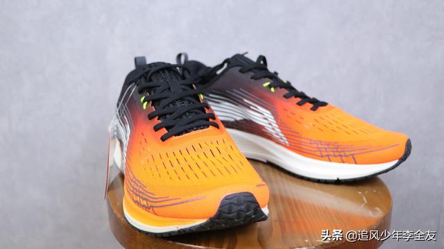 三百元內無對手，李寧赤兔跑鞋堪稱國產良心