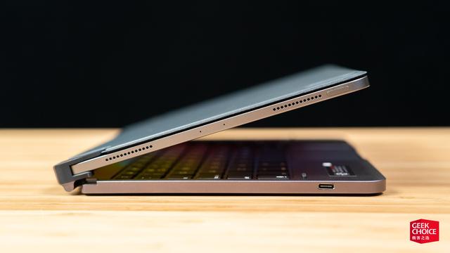 比蘋果官方便宜一千塊，這款帶觸控板的 iPad Pro 鍵盤體驗如何？