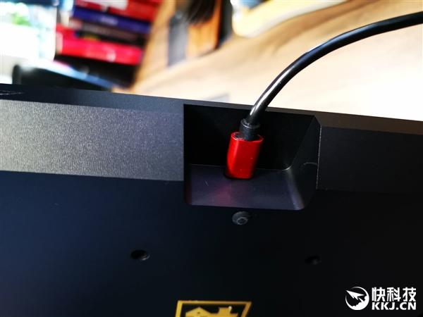 聯想全新機械鍵盤曝光:居然是正方形的