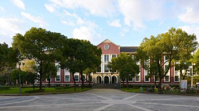 上海財經大學：財經類大學中的“大佬”！全國最牛的211大學