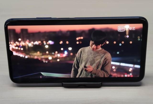 5G+大屏幕 榮耀X10 Max就是個追劇利器
