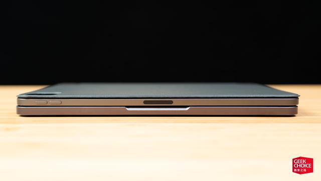 比蘋果官方便宜一千塊，這款帶觸控板的 iPad Pro 鍵盤體驗如何？