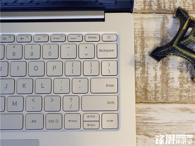 暢跑網游大作的超極本：小米筆記本Air全面評測