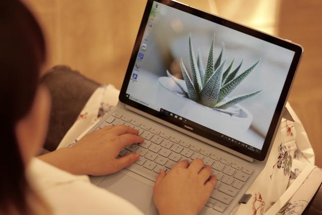 最適合隨身攜帶的二合一筆記本:華為HUAWEI Matebook E