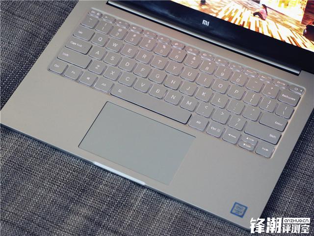 暢跑網游大作的超極本：小米筆記本Air全面評測