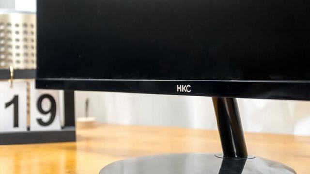 HKC C270曲面顯示器評測，我的明智之選
