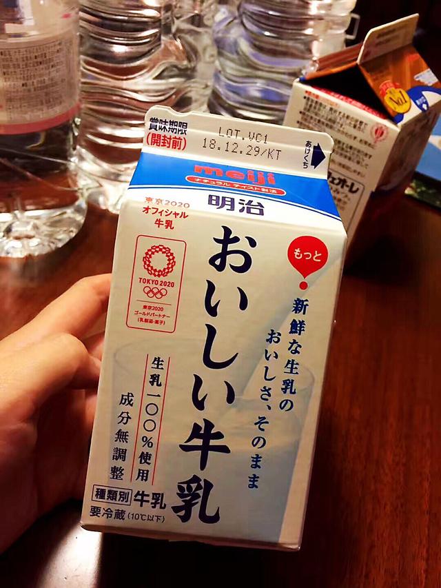 經常喝這幾款牛奶，口感不錯，超市國產進口奶品牌這么多怎么選？