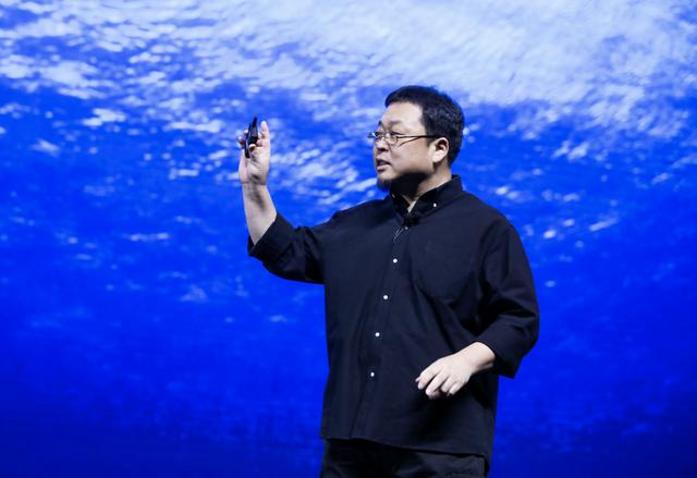 暴跌97%，成交只有500萬！羅永浩直播要完？