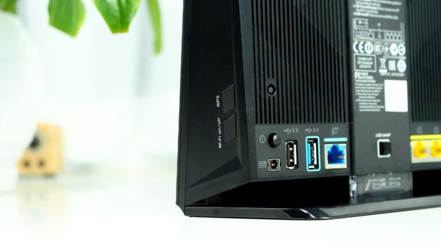 不止是為信仰充值！華碩RT-AC68U 1900M路由器體驗評測