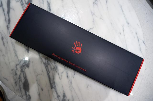 這才是猛男必備的機械鍵盤！雙飛燕血手幽靈bloody B770上手體驗
