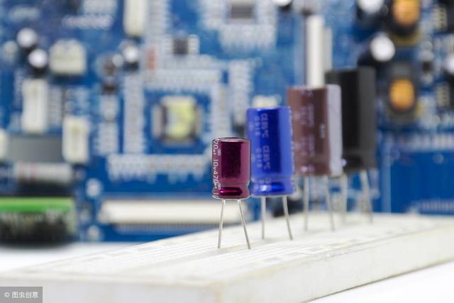 電解電容的作用和使用注意事項