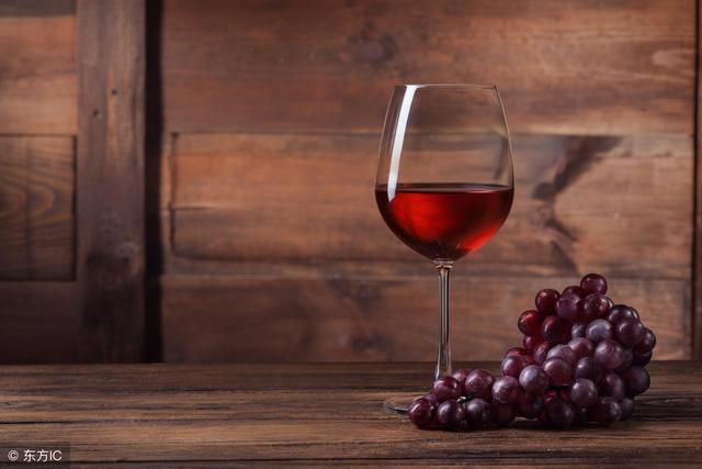 接觸紅酒這么久，你學會怎么正確飲用紅酒了嗎？