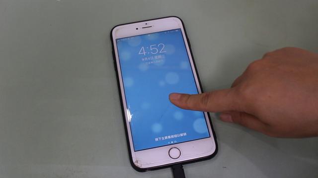 手機充電太慢？做好幾點，充電速度快幾倍，學會再也不怕手機沒電