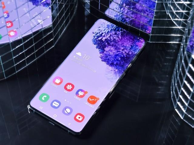 手機拍照也很猛 京東入手拍照手機看這些