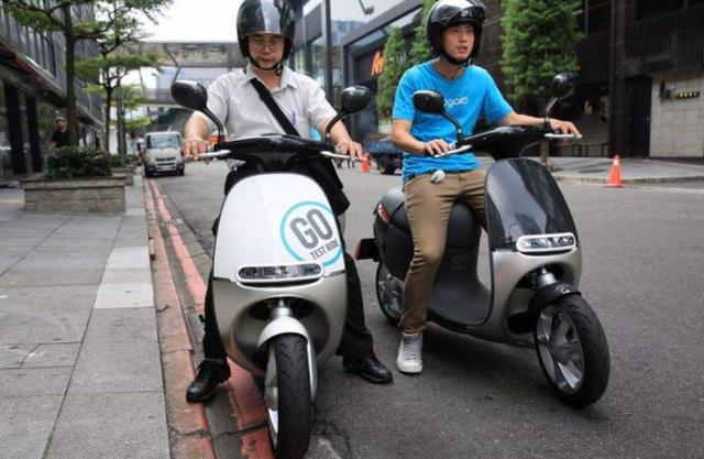 為什么說鋰電池高端，鉛酸電池低端？電動車電池到底怎么選