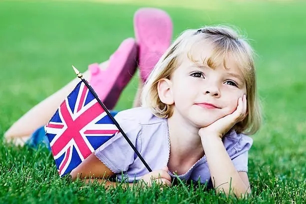 一文了解英國八家領先大型幼托連鎖機構