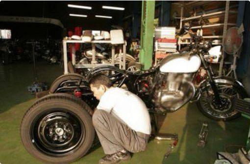 小伙開摩托車維修店，一個月收入15萬，背后經營模式值得借鑒