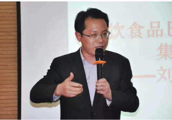 全國2000家門店，年營收超10億，他把包子鋪做成了上市公司