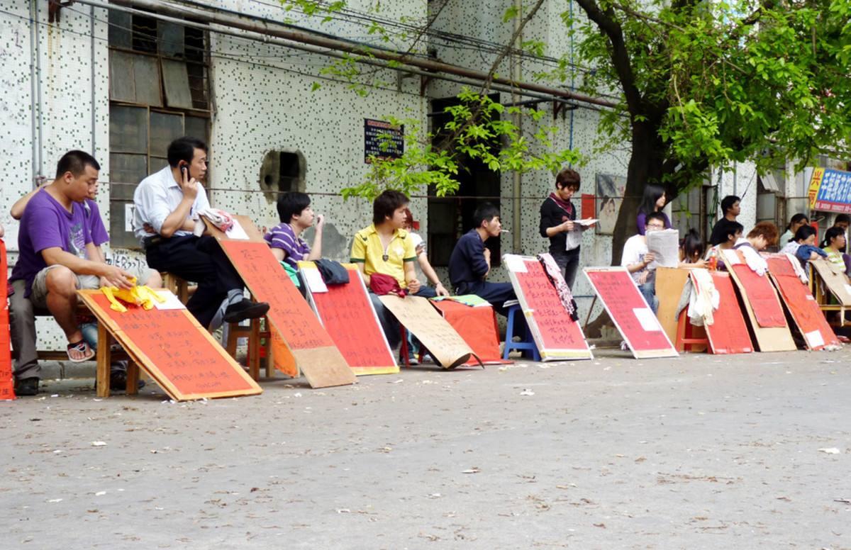 制造業“養人”比招人更難！年輕人寧愿去送快遞、外賣，為什么？