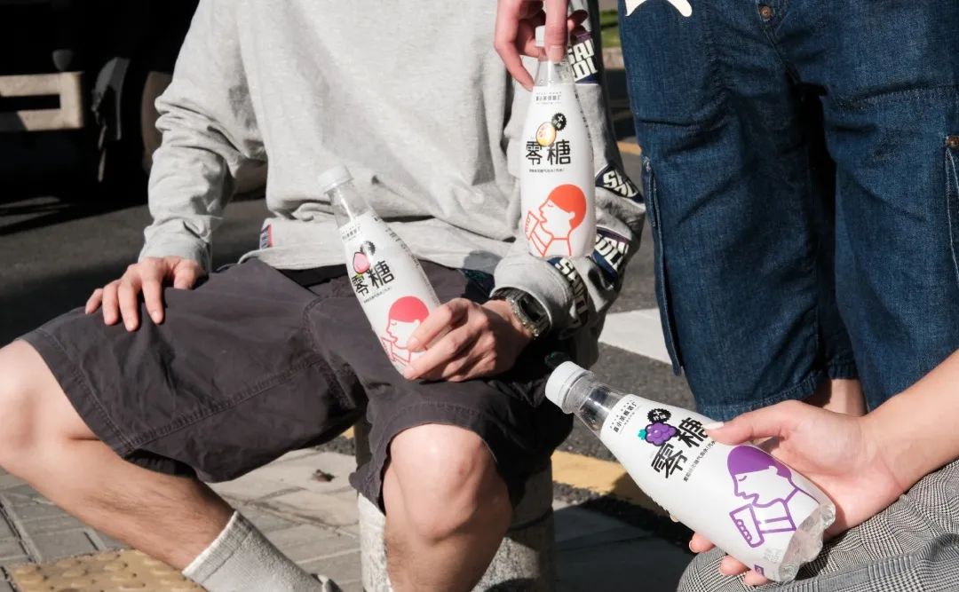 新茶飲較不完的勁：用氣泡水開戰雙十一，都想當下個元氣森林？