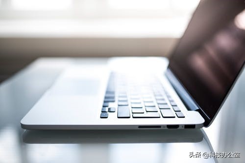 如何將手機中的照片、視頻快速的保存到U盤上？3分鐘教你詳細步驟