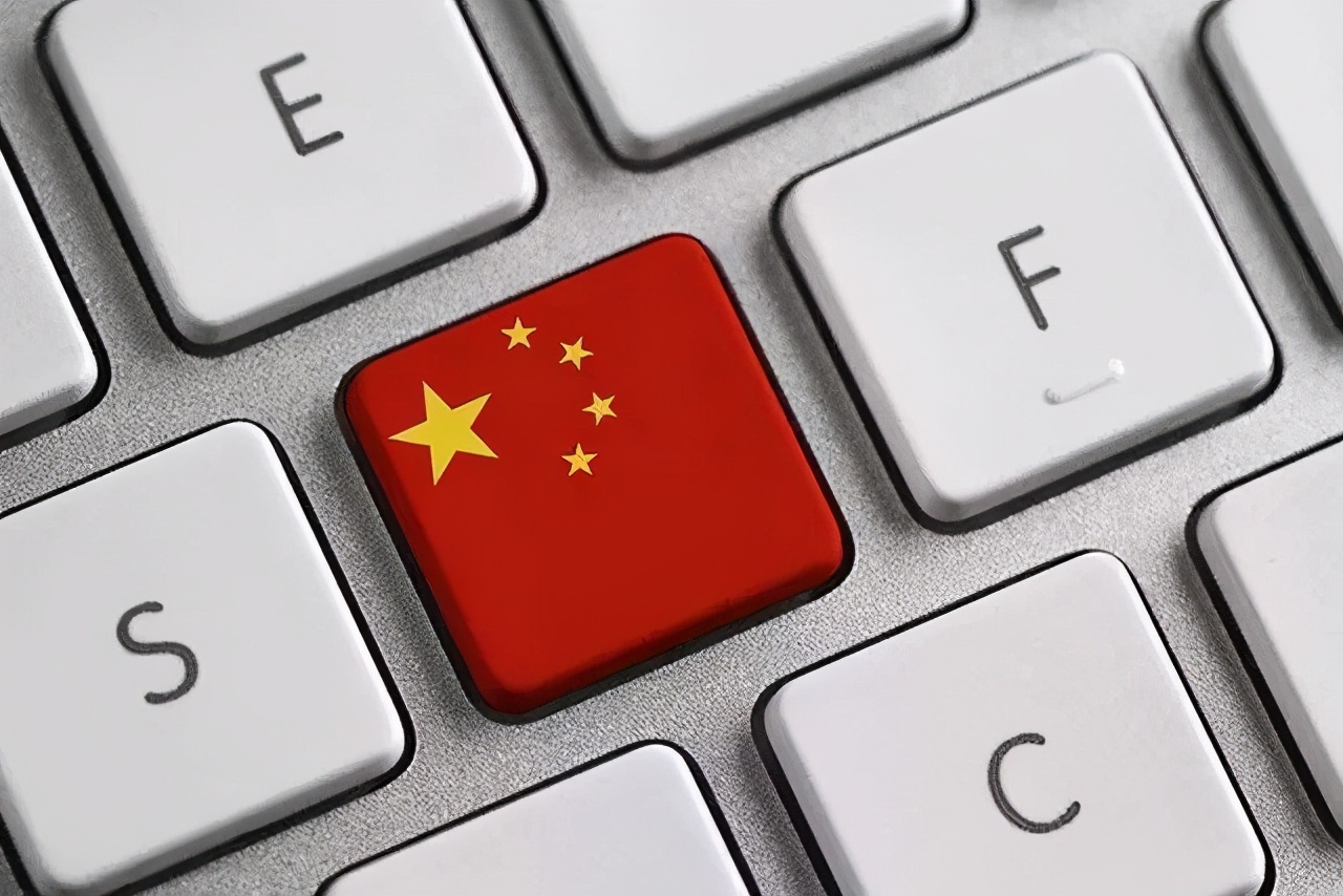 領先華為鴻蒙，國產手機操作系統上載國產手機
