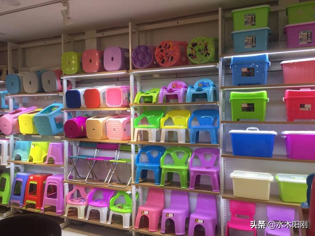 以前大受歡迎的“2元店”為何不香了？3個原因，就是那么現實