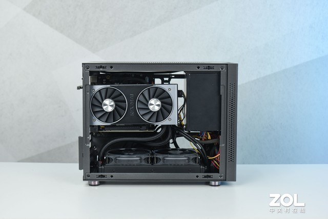 先馬趣造I’m機箱評測：M-ATX+豎裝顯卡
