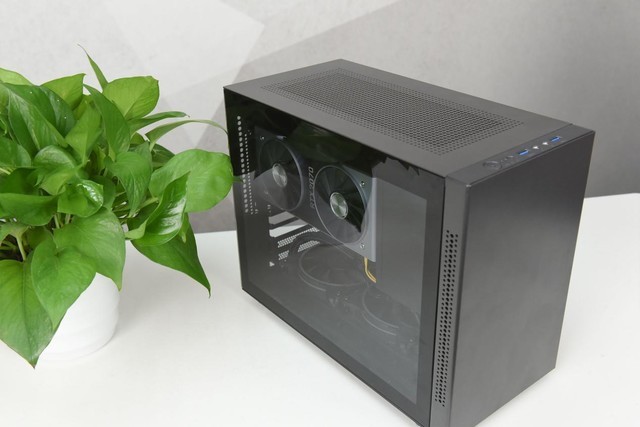 先馬趣造I’m機箱評測：M-ATX+豎裝顯卡