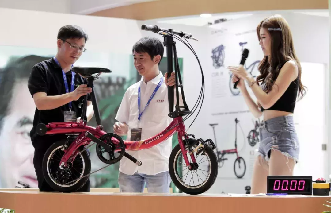 美國大行折疊自行車DAHON上海展 | 斬獲創新獎 雙品牌模式曝光