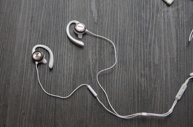 蘋果發布AirPods 2，問題來了，耳機選有線還是無線好？