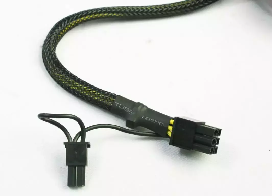 臺式電腦電源，你對電源了解嗎？電源線連接教程