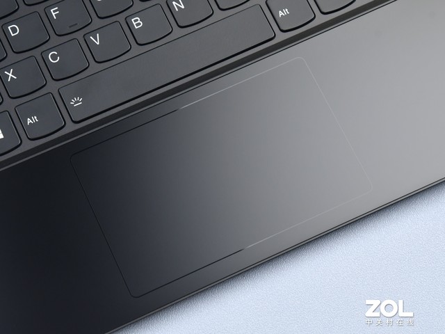 皮革A面 極致體驗 聯想YOGA Pro 14c 2021評測