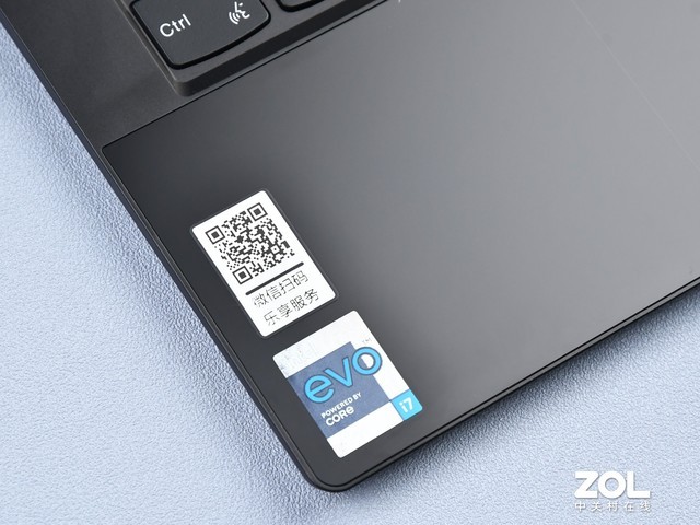 皮革A面 極致體驗 聯想YOGA Pro 14c 2021評測