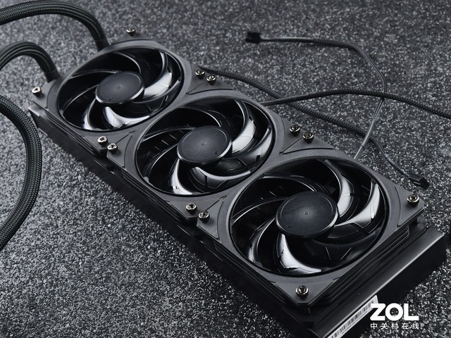 酷冷至尊ML360 Sub-Zero首測：零度以下的Cryo