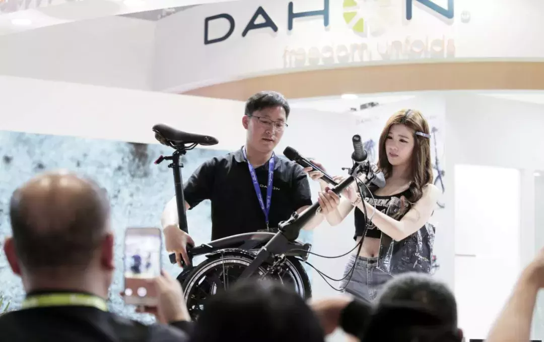 美國大行折疊自行車DAHON上海展 | 斬獲創新獎 雙品牌模式曝光