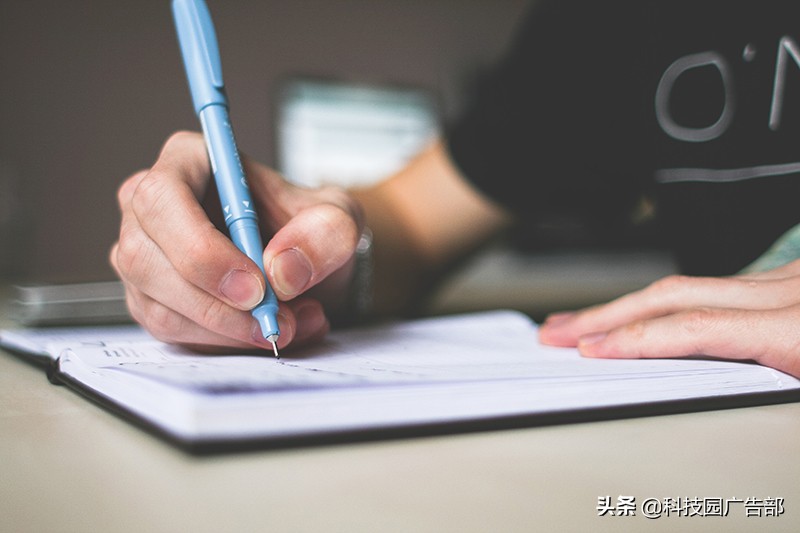 抖音文案：策劃爆贊短視頻必備技能，寫腳本