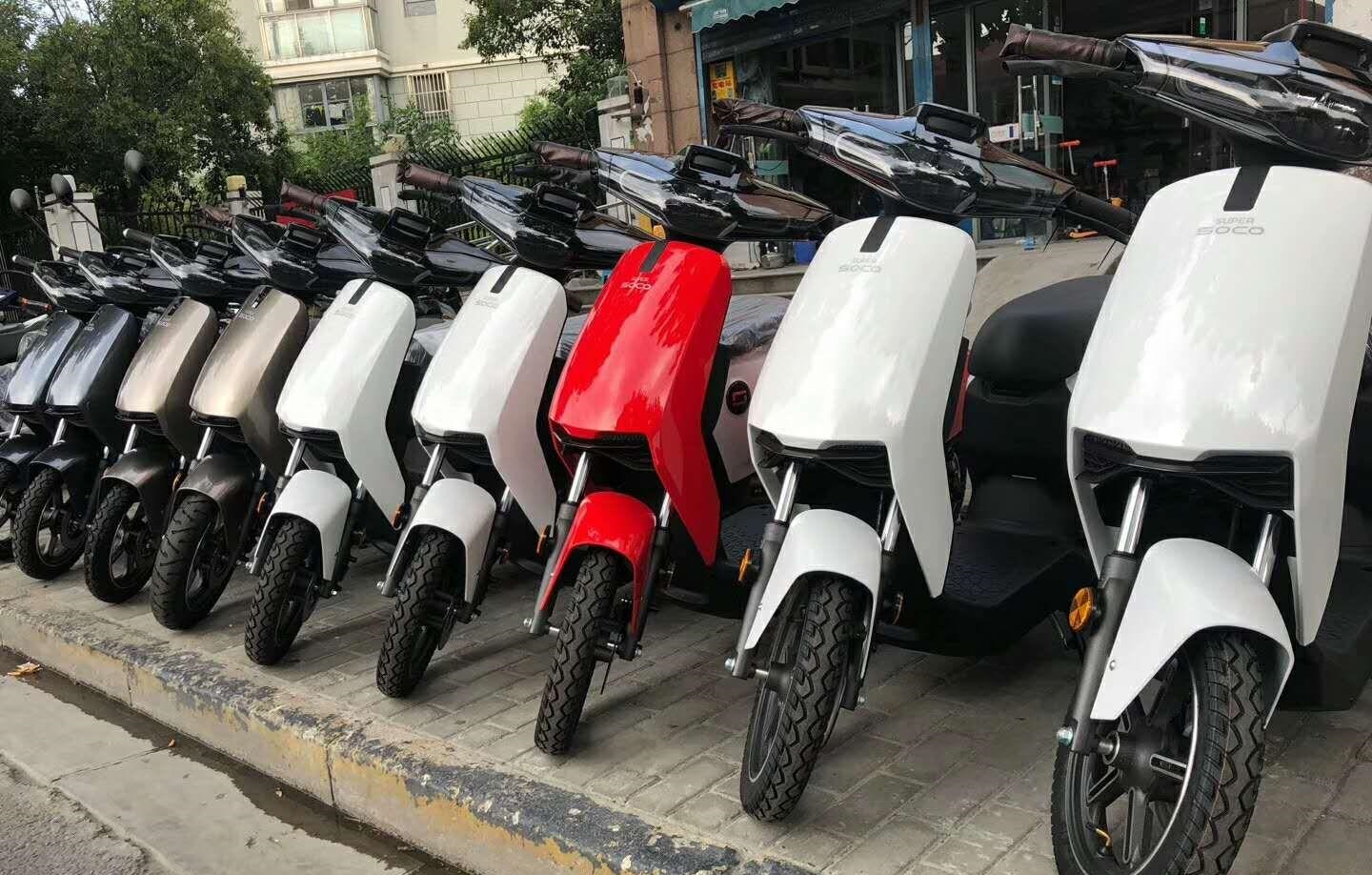 絕佳營銷方案：買礦泉水送電動車，一月賺65萬！老板高興壞了