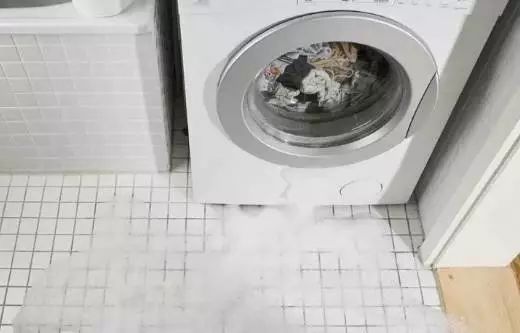 難怪你家洗衣機會漏水，原來這個細節沒做對，漲知識