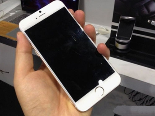 iphone6s突然黑屏，iphone6s開不了機怎么回事