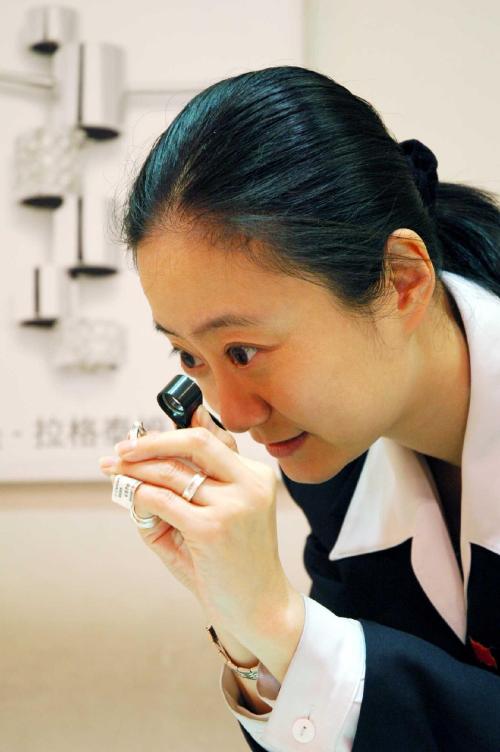 2020適合女性冷門又高薪的職業，果然女人厲害起來都是行業精英啊