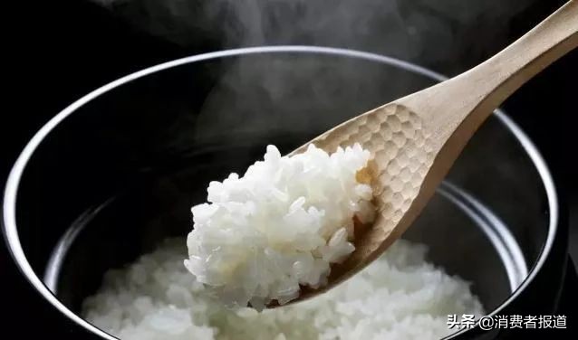 電飯煲口碑報告：美的、格力、九陽得好評，虎牌、象印等高端品牌評價一般