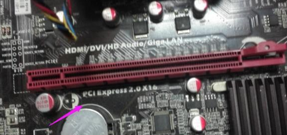 臺式電腦顯卡怎么裝在電腦上，這里有詳細教程