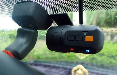 行車記錄儀怎么看回放？行車記錄儀停車后能自動錄像嗎