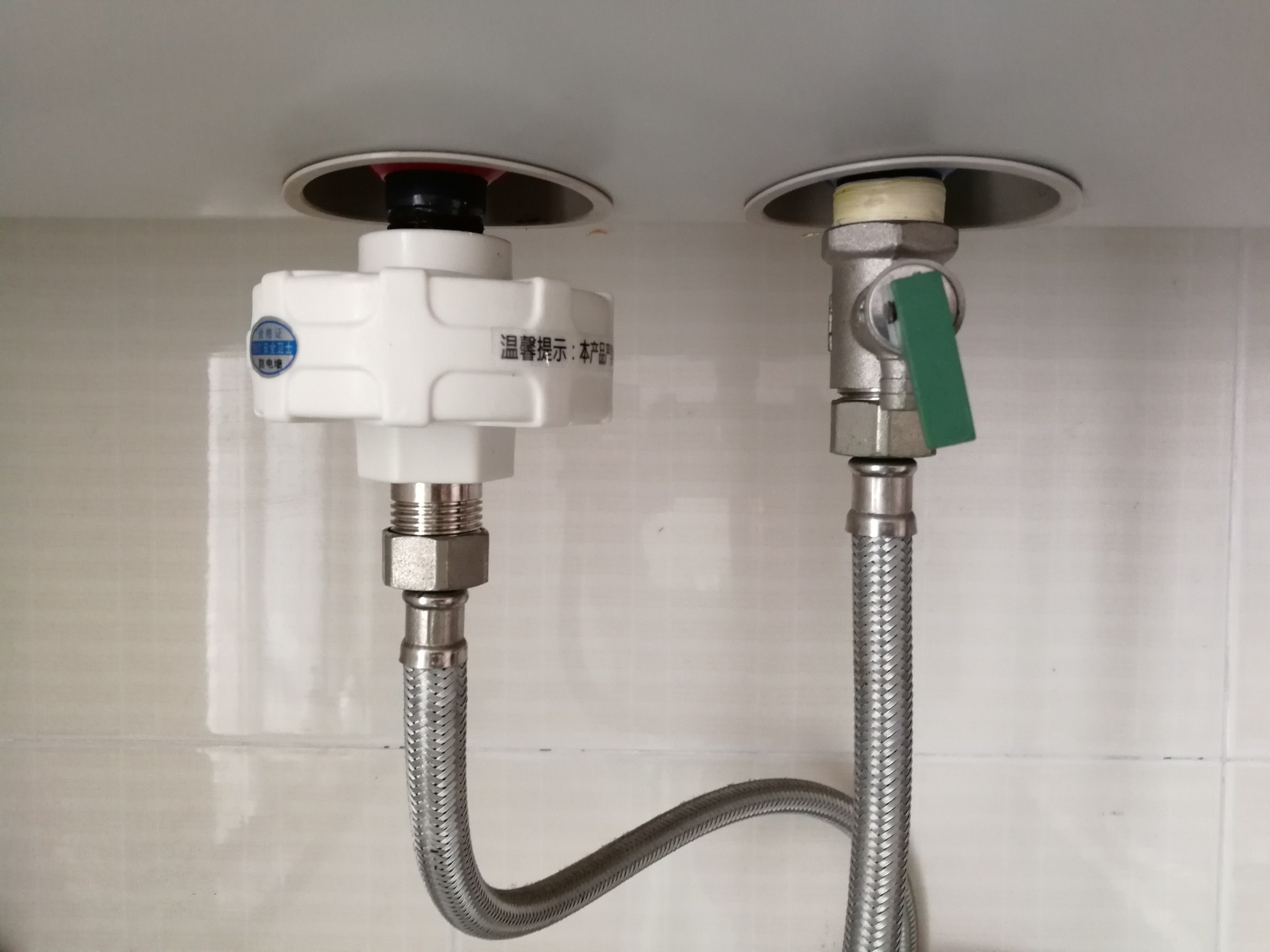 電熱水器防電墻是個啥？幾乎成為標配的它，到底能不能防止觸電？