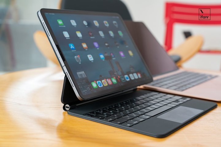 十問十答，2399 元起售的 iPad Pro 的妙控鍵盤用起來怎么樣？