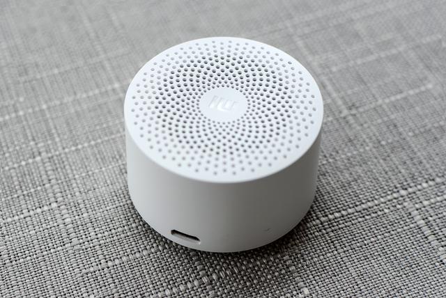 小米小愛藍牙音箱隨身版開箱上手使用