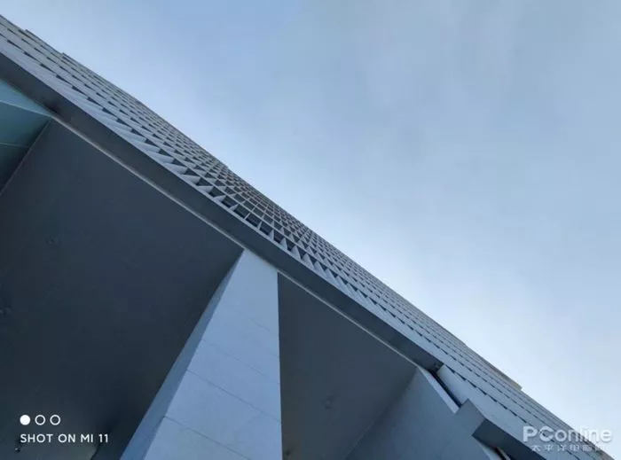 科技資訊 |內行幫你選：2021第一季度5G旗艦機皇大對決